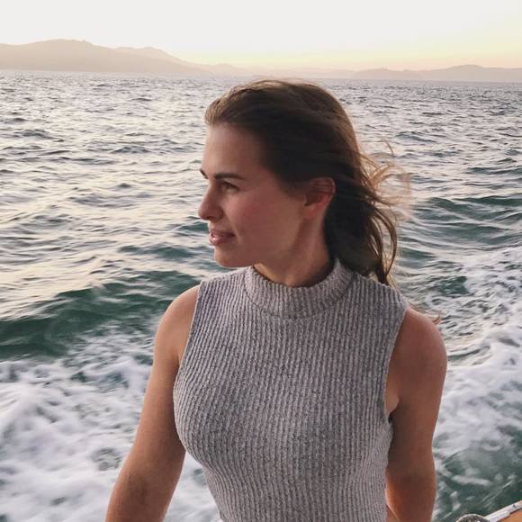 Meet your Posher, Lauren - Picture 1 of 1